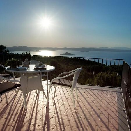 Agriturismo Specchio Del Lago Montefiascone Exterior foto