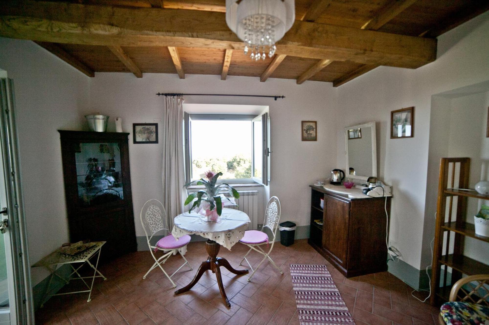 Agriturismo Specchio Del Lago Montefiascone Zimmer foto