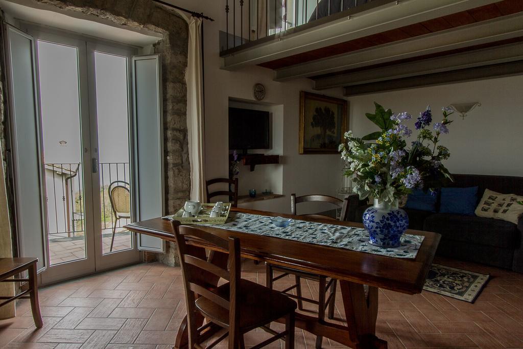 Agriturismo Specchio Del Lago Montefiascone Exterior foto