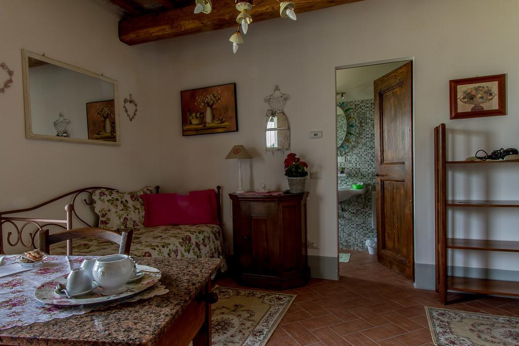 Agriturismo Specchio Del Lago Montefiascone Exterior foto