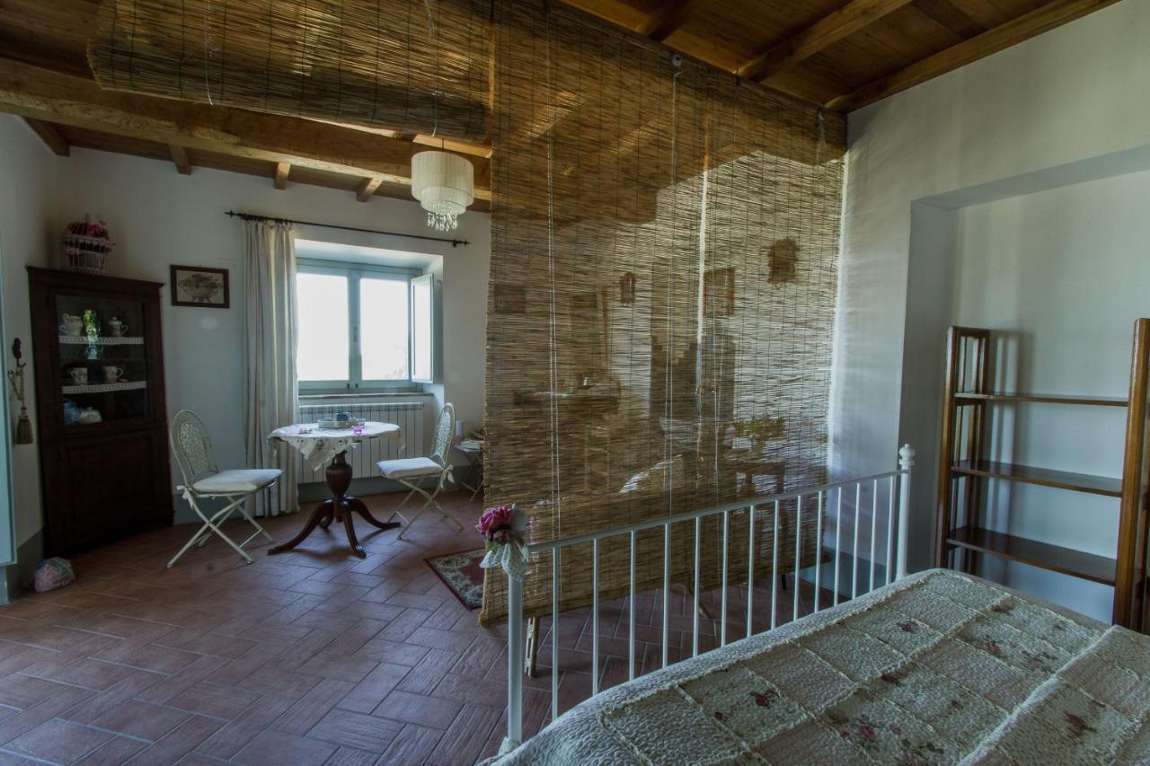 Agriturismo Specchio Del Lago Montefiascone Exterior foto